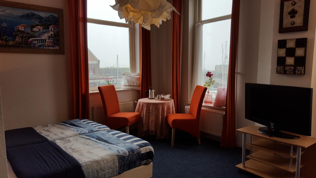 Hotel Ambiente フリシンゲン エクステリア 写真
